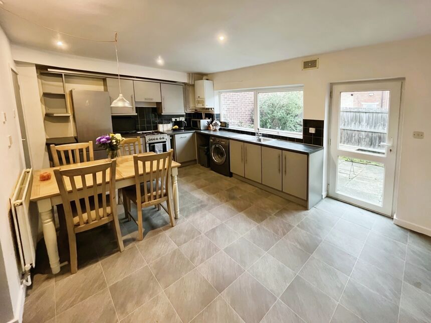 Kitchen / Diner