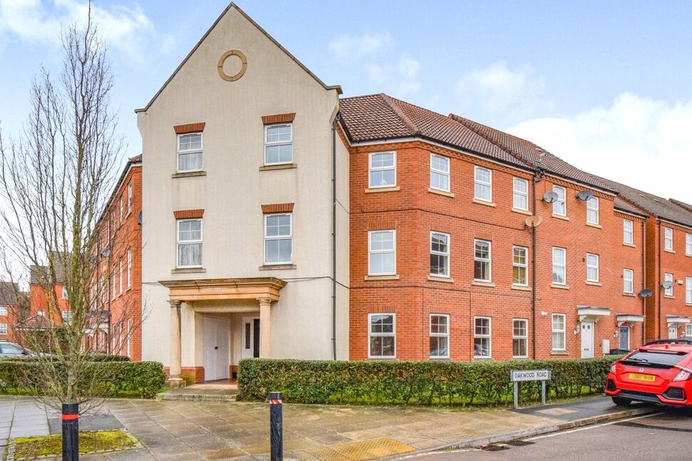 Main image of 1 bedroom  Flat for sale, Larchmont Road, Leicester, LE4