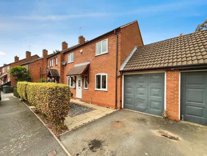 Main image of 3 bedroom Semi Detached House for sale, Deacon Road, Leicester, LE4