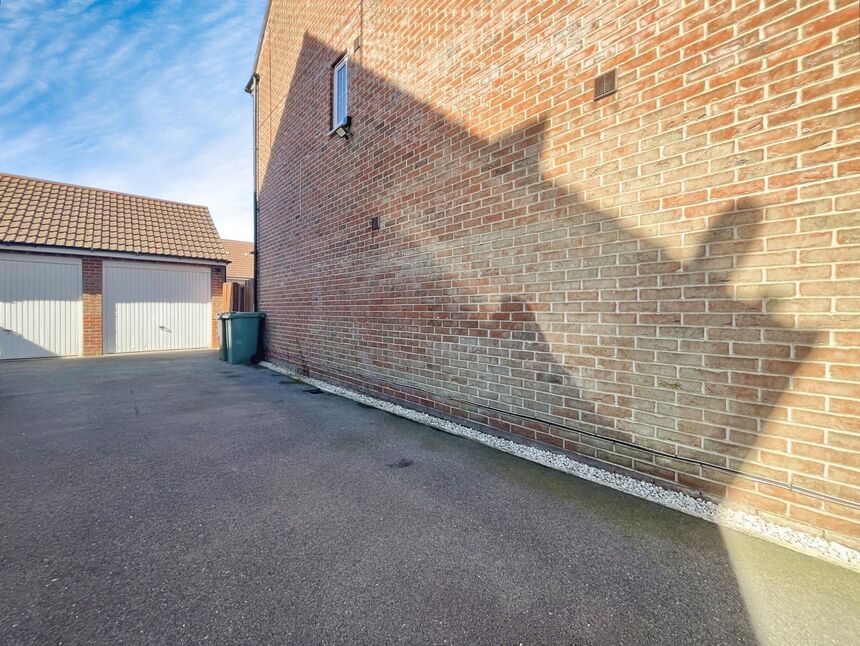 Image 18