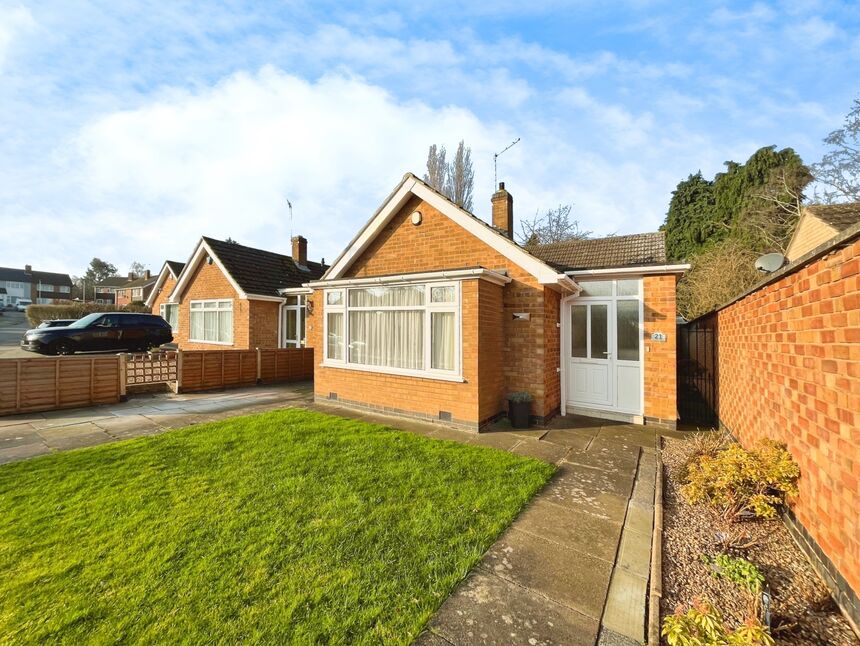 Main image of 2 bedroom Detached Bungalow for sale, Frampton Avenue, Leicester, Leicestershire, LE3
