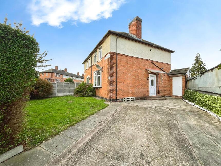 Main image of 3 bedroom Semi Detached House for sale, Bendbow Rise, Leicester, Leicestershire, LE3