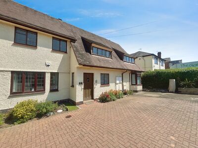 2 bedroom  Flat for sale