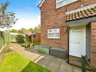 1 bedroom End Terrace House for sale