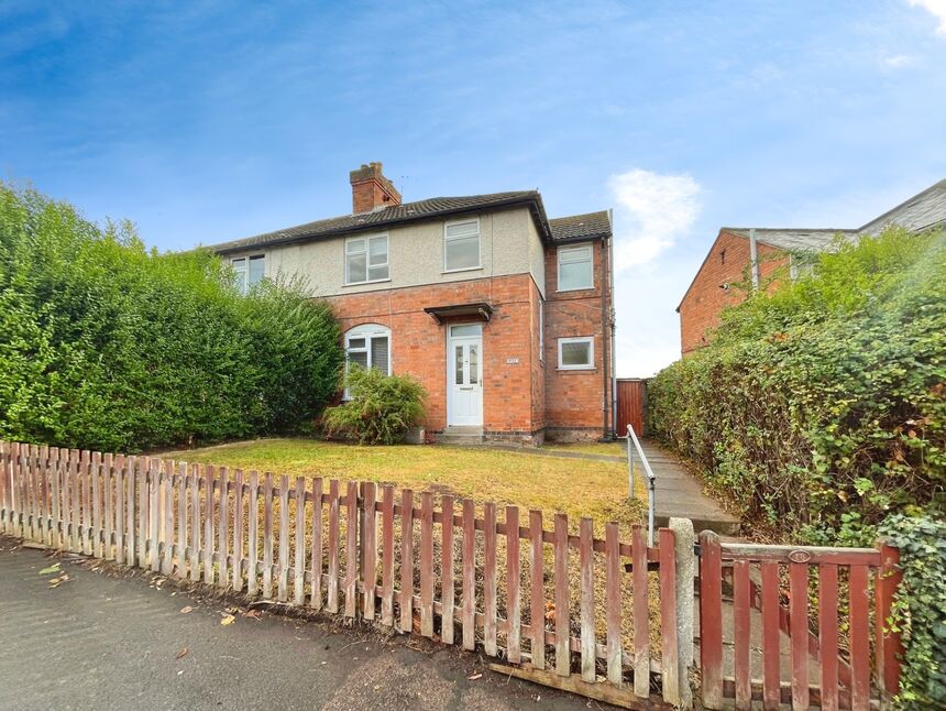 Main image of 3 bedroom Semi Detached House for sale, Park Hill Drive, Leicester, Leicestershire, LE2
