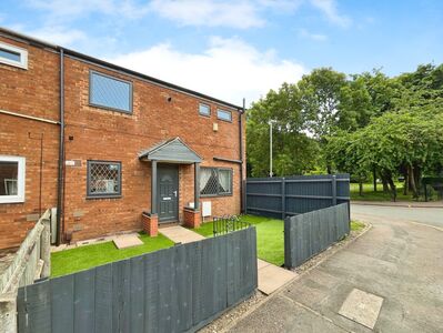 2 bedroom End Terrace House for sale