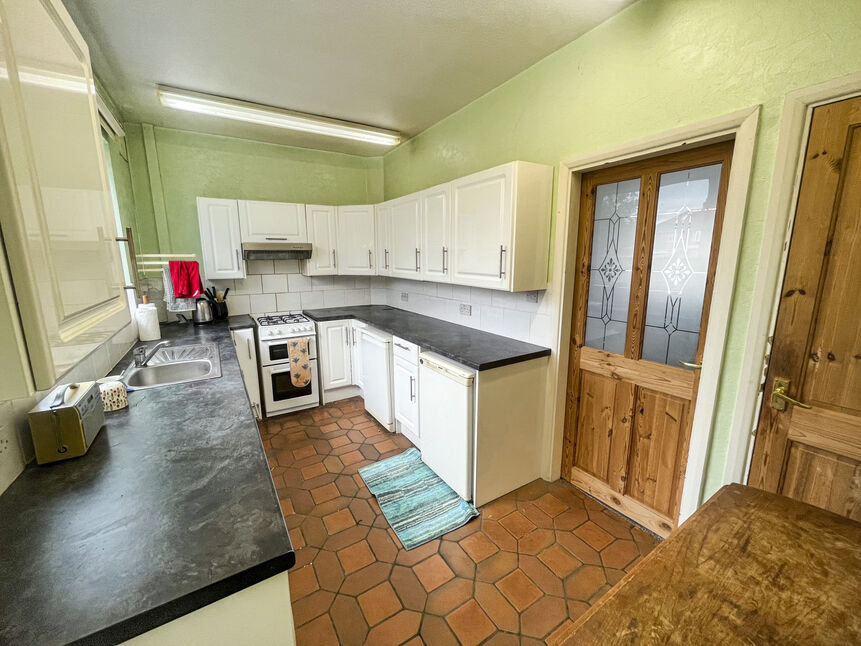 Kitchen / Diner