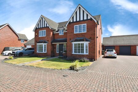 Bosworth Way, 5 bedroom Detached House for sale, £650,000