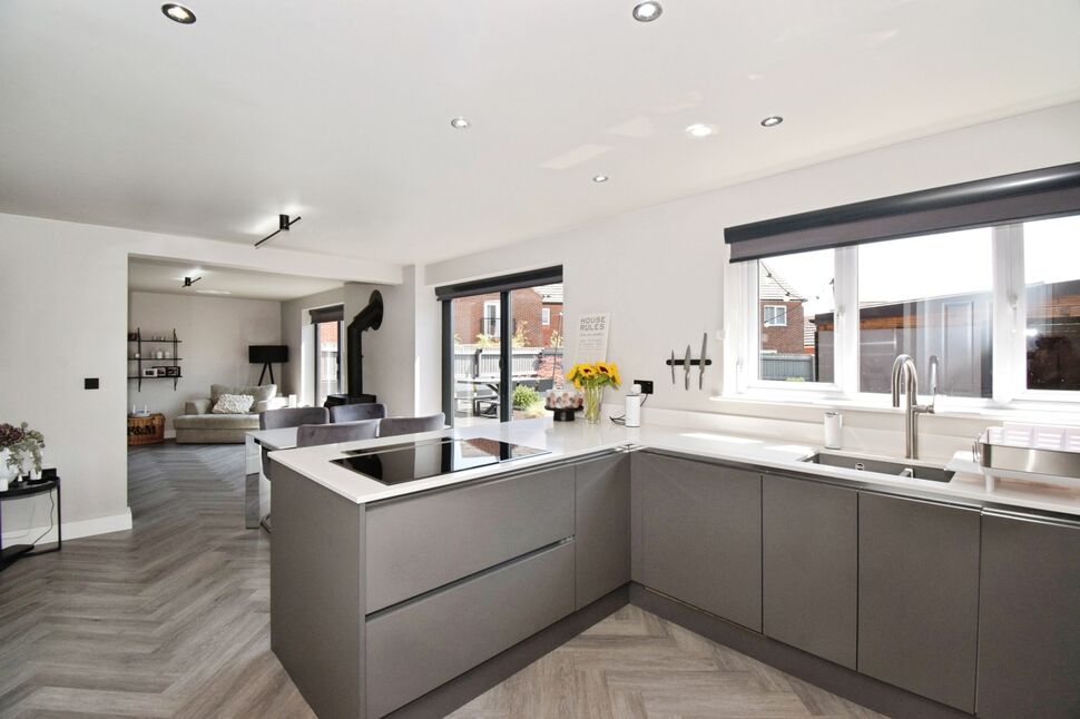 Kitchen / Diner