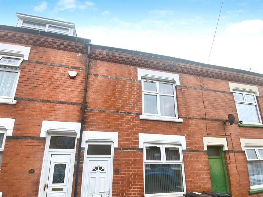 Main image of 4 bedroom Mid Terrace House to rent, Chaucer Street, Leicester, Leicestershire, LE2