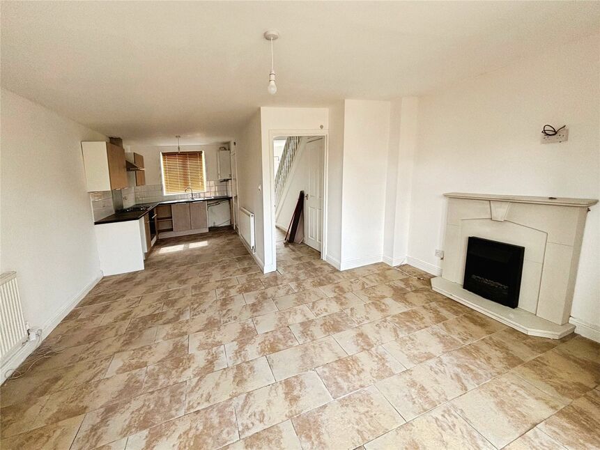 Living / Kitchen