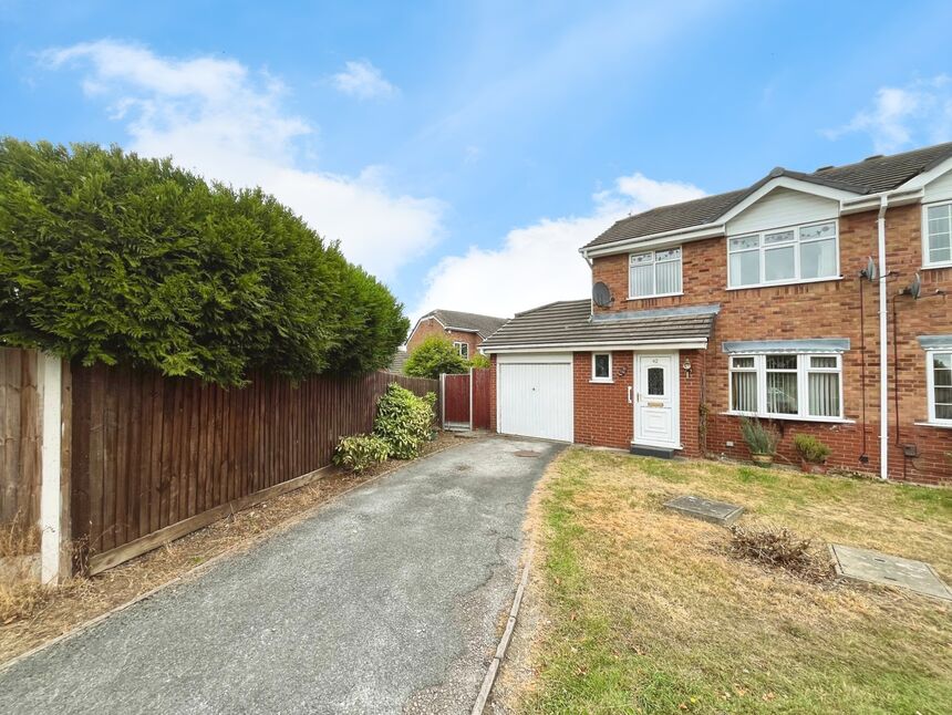 Main image of 3 bedroom Semi Detached House for sale, Laithwaite Close, Leicester, Leicestershire, LE4