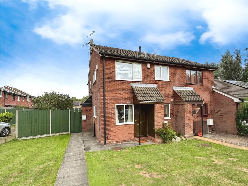 Main image of 1 bedroom House for sale, Warren Avenue, Leicester, Leicestershire, LE4