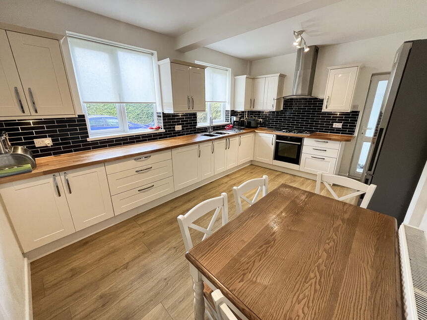 Kitchen / Diner