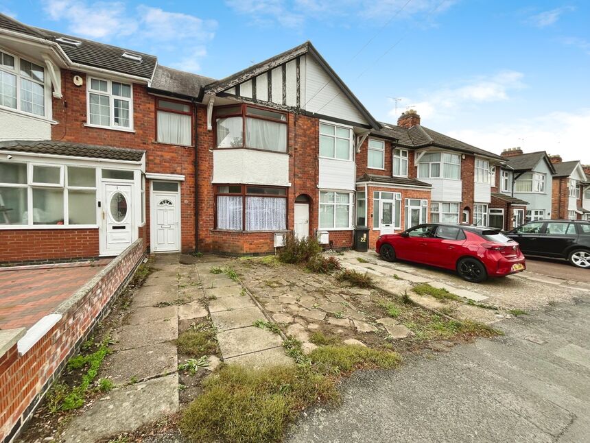 Main image of 3 bedroom Mid Terrace House for sale, Broad Avenue, Leicester, Leicestershire, LE5