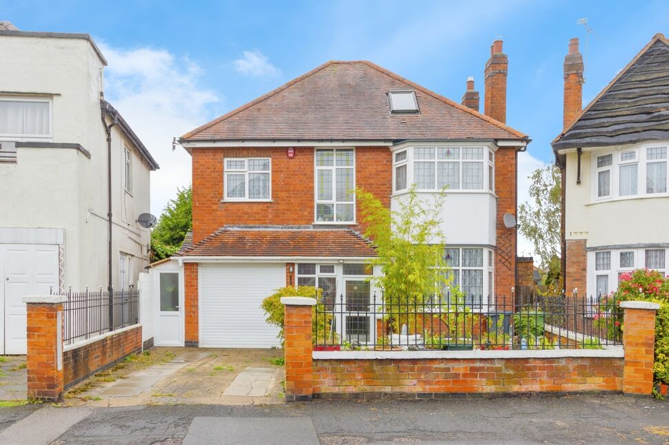 Main image of 6 bedroom Detached House for sale, Ainsdale Road, Leicester, Leicestershire, LE3
