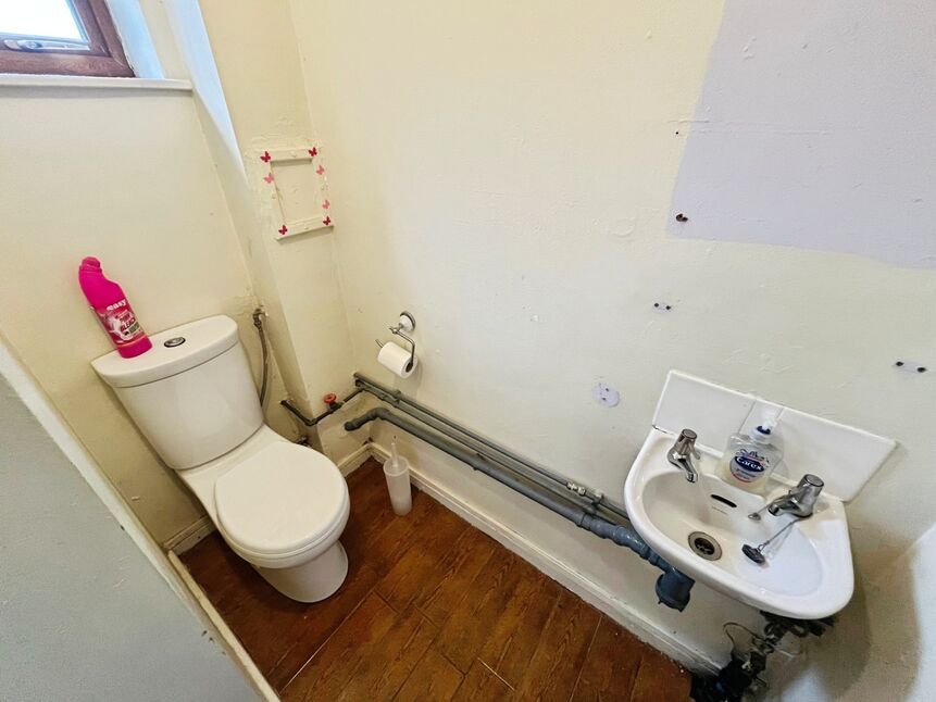 Downstairs WC