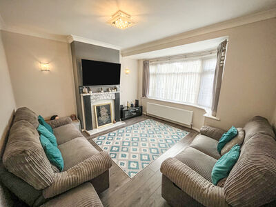 Wilnicott Road, 4 bedroom Semi Detached House for sale, &pound;290,000