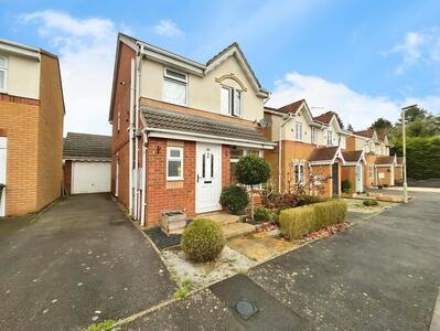 3 bedroom Detached House for sale