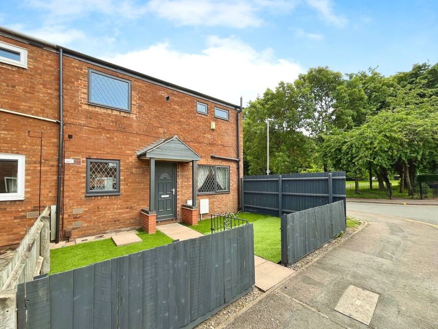 Main image of 2 bedroom End Terrace House for sale, Tudor Close, Leicester, Leicestershire, LE3