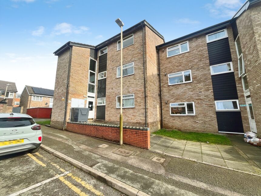 2 bedroom Flat for sale
