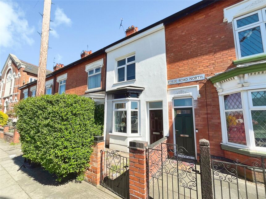 Main image of 2 bedroom Mid Terrace House for sale, Fosse Road North, Leicester, Leicestershire, LE3