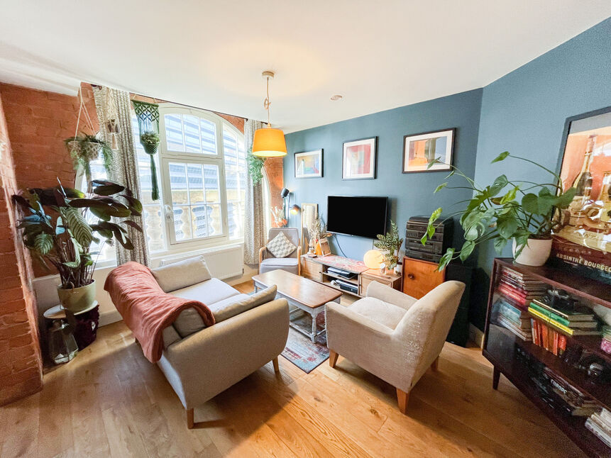 Lounge / Kitchen / Diner