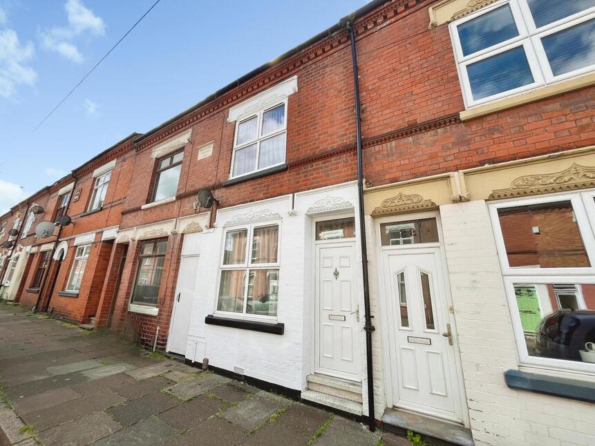 Main image of 2 bedroom Mid Terrace House for sale, Tyrrell Street, Leicester, LE3