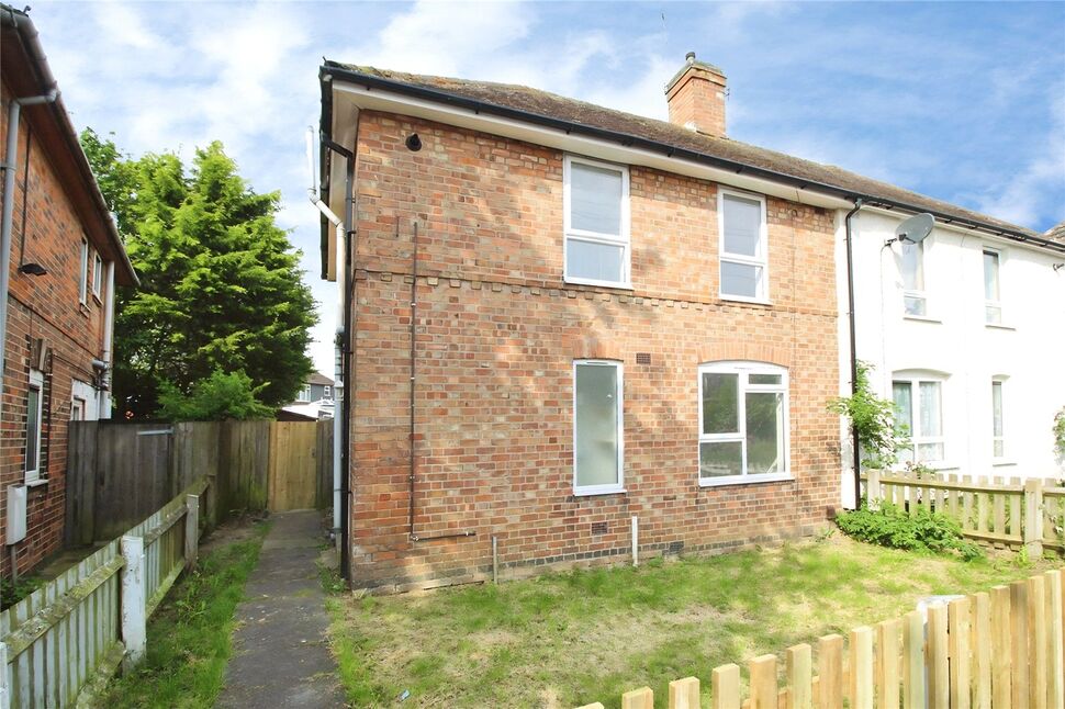 Main image of 3 bedroom Semi Detached House to rent, Arnesby Crescent, Leicester, Leicestershire, LE2