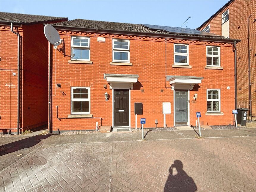 Main image of 3 bedroom Semi Detached House to rent, Montvale Gardens, Leicester, Leicestershire, LE4