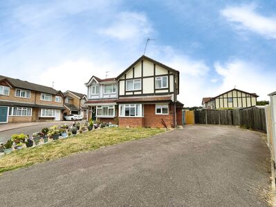 2 bedroom Mid Terrace House for sale