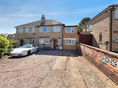 5 bedroom Semi Detached House for sale