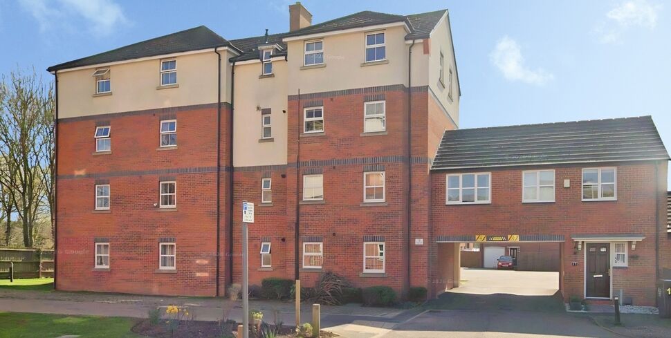 Main image of 2 bedroom Flat for sale, Beagle Close, Leicester, Leicestershire, LE4