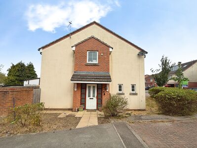 Woodleigh Close, 3 bedroom End Terrace House for sale, &pound;300,000