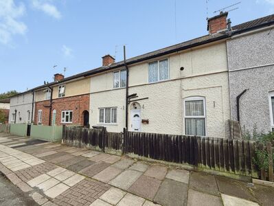 3 bedroom Mid Terrace House for sale