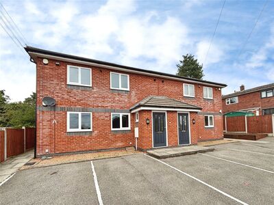 Sloane Close, 2 bedroom Flat to rent, &pound;950 pcm