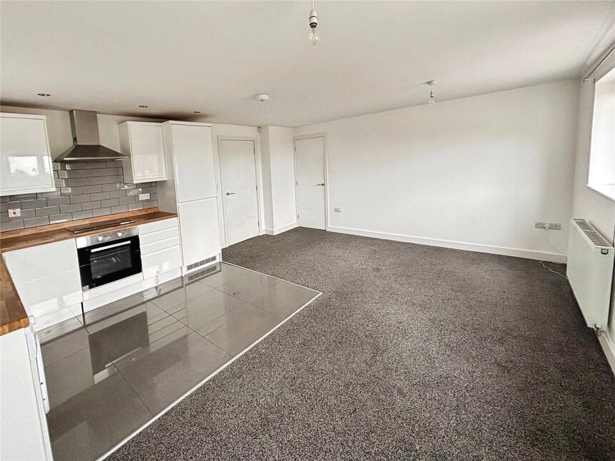 Living / Kitchen