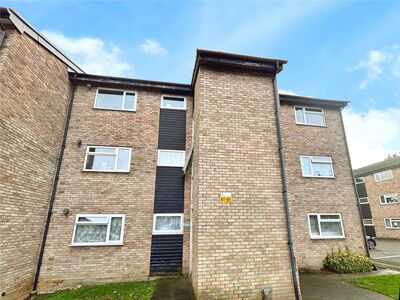 Hotoft Road, 2 bedroom Flat to rent, &pound;800 pcm