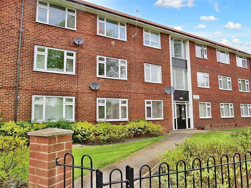 Main image of 1 bedroom Flat to rent, Fieldhouse Drive, Leeds, LS17