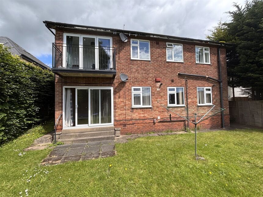 Main image of 2 bedroom Flat to rent, Flat E 138 Alwoodley Lane, Leeds, LS17