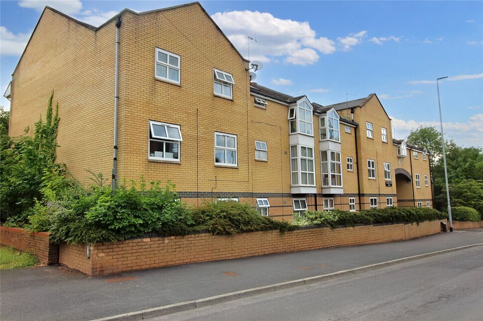 2 bedroom Flat for sale, Dib Lane, Leeds, LS8 £105,000