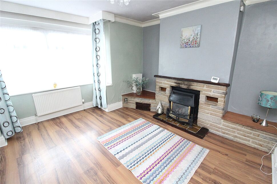 3 bedroom Mid Terrace House for sale, Ivy Street, Leeds, LS9 £159,950