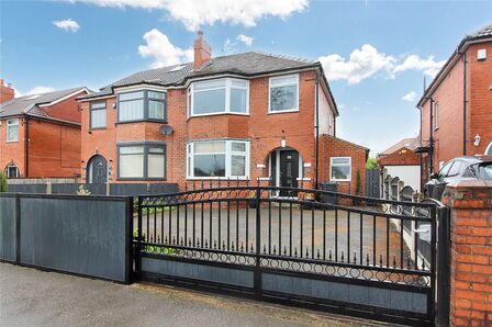 Cross Gates Road, 3 bedroom Semi Detached House for sale, £280,000