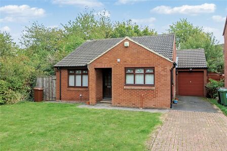 Colton Croft, 3 bedroom Detached Bungalow for sale, £315,000