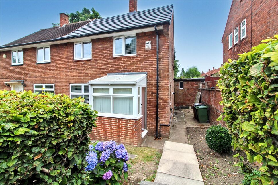 Main image of 2 bedroom Semi Detached House for sale, Swarcliffe Avenue, Leeds, West Yorkshire, LS14