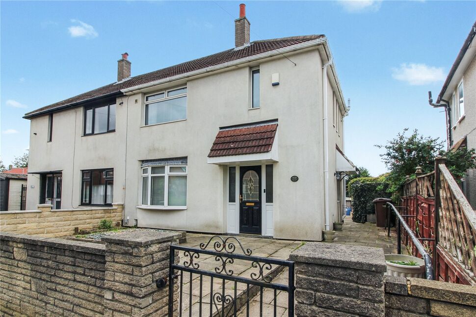Main image of 2 bedroom Semi Detached House for sale, Southwood Road, Leeds, West Yorkshire, LS14