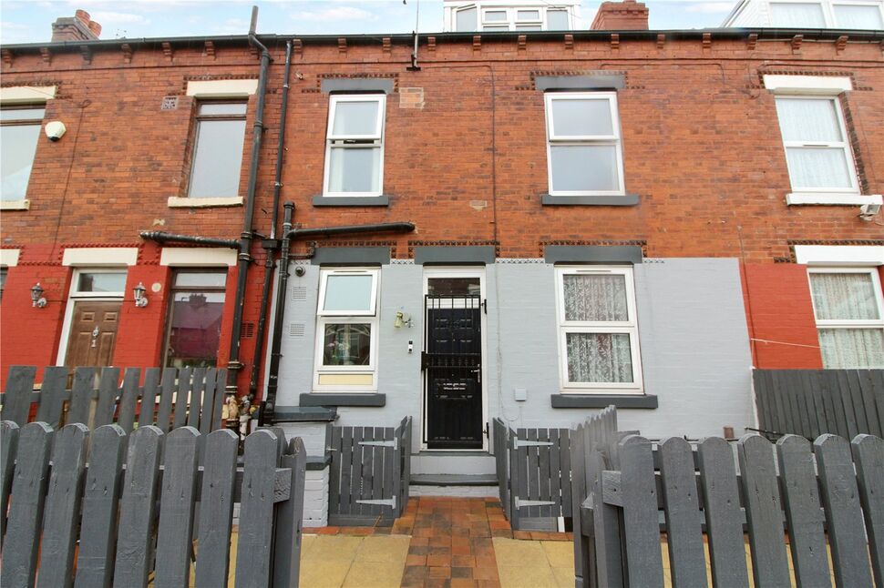 Main image of 2 bedroom Mid Terrace House for sale, Vinery Place, Leeds, West Yorkshire, LS9