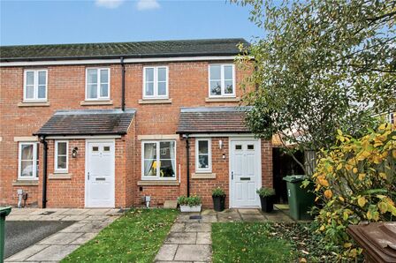 2 bedroom End Terrace House for sale