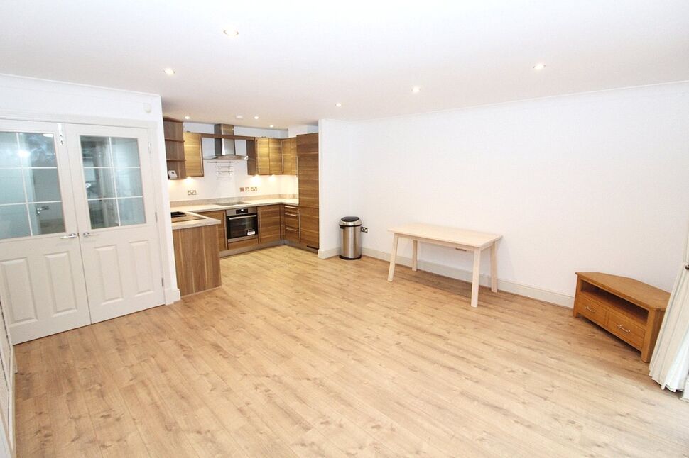 Open Plan Living Room / Kitchen