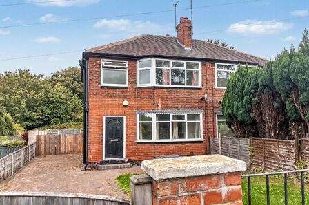 3 bedroom Semi Detached House to rent